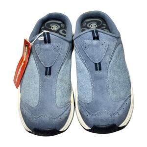 Cross Trekkers Leather Slip‑On Shoes Size 10